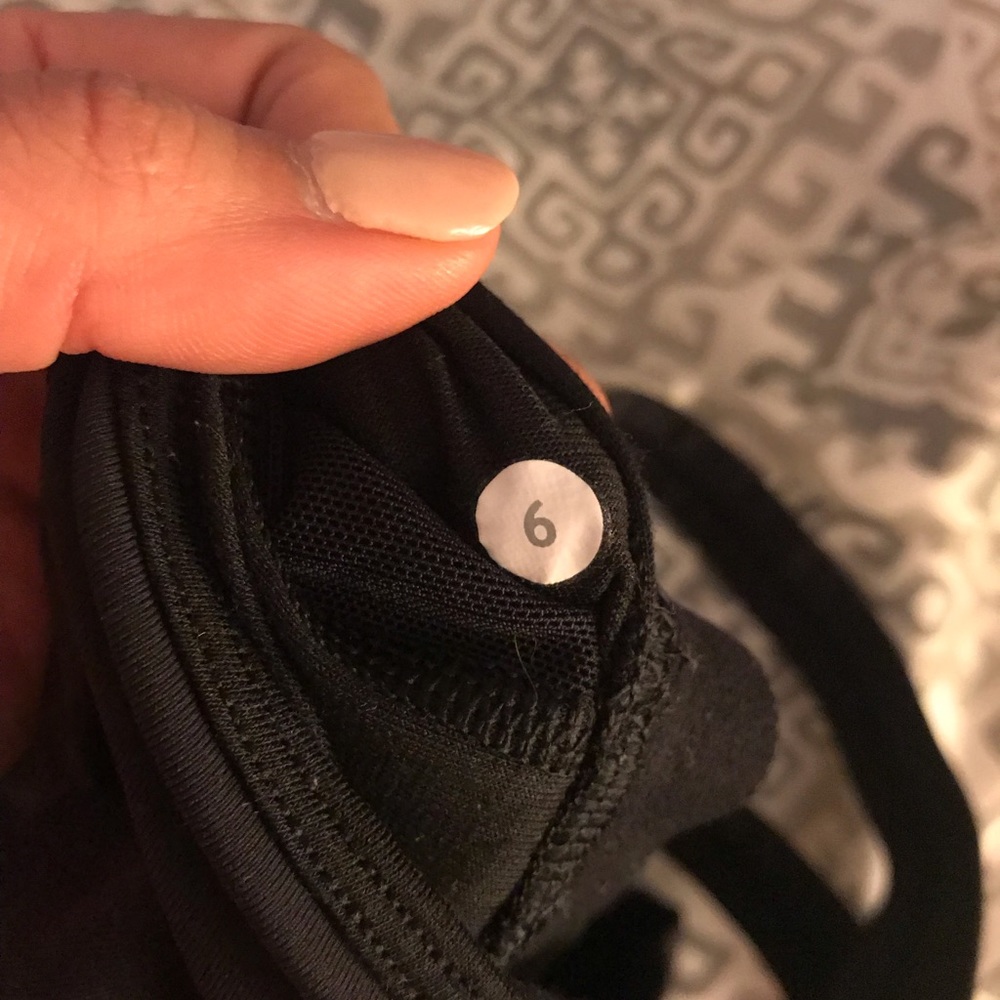 Lululemon tank